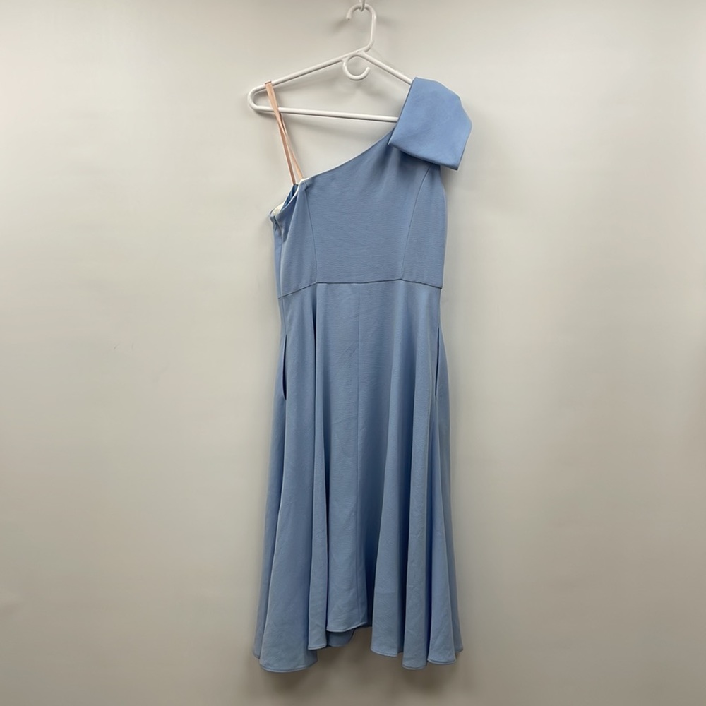 NWOT Gal Meets Glam - One Shoulder, Crepe Cocktail Dress Blue, Size 4 - Picture 6 of 11